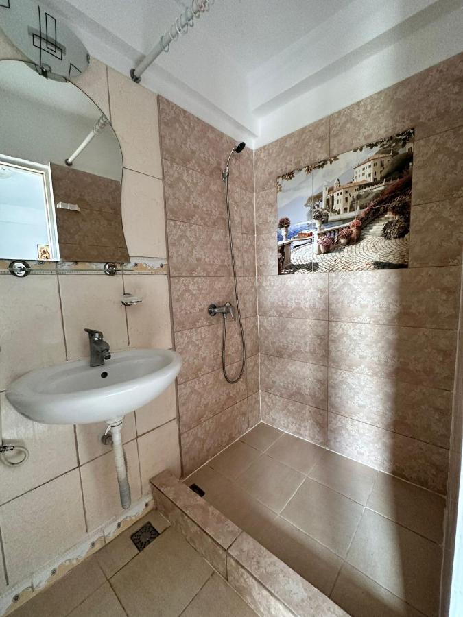 Casa Bucuria Hotel Costinesti Ngoại thất bức ảnh