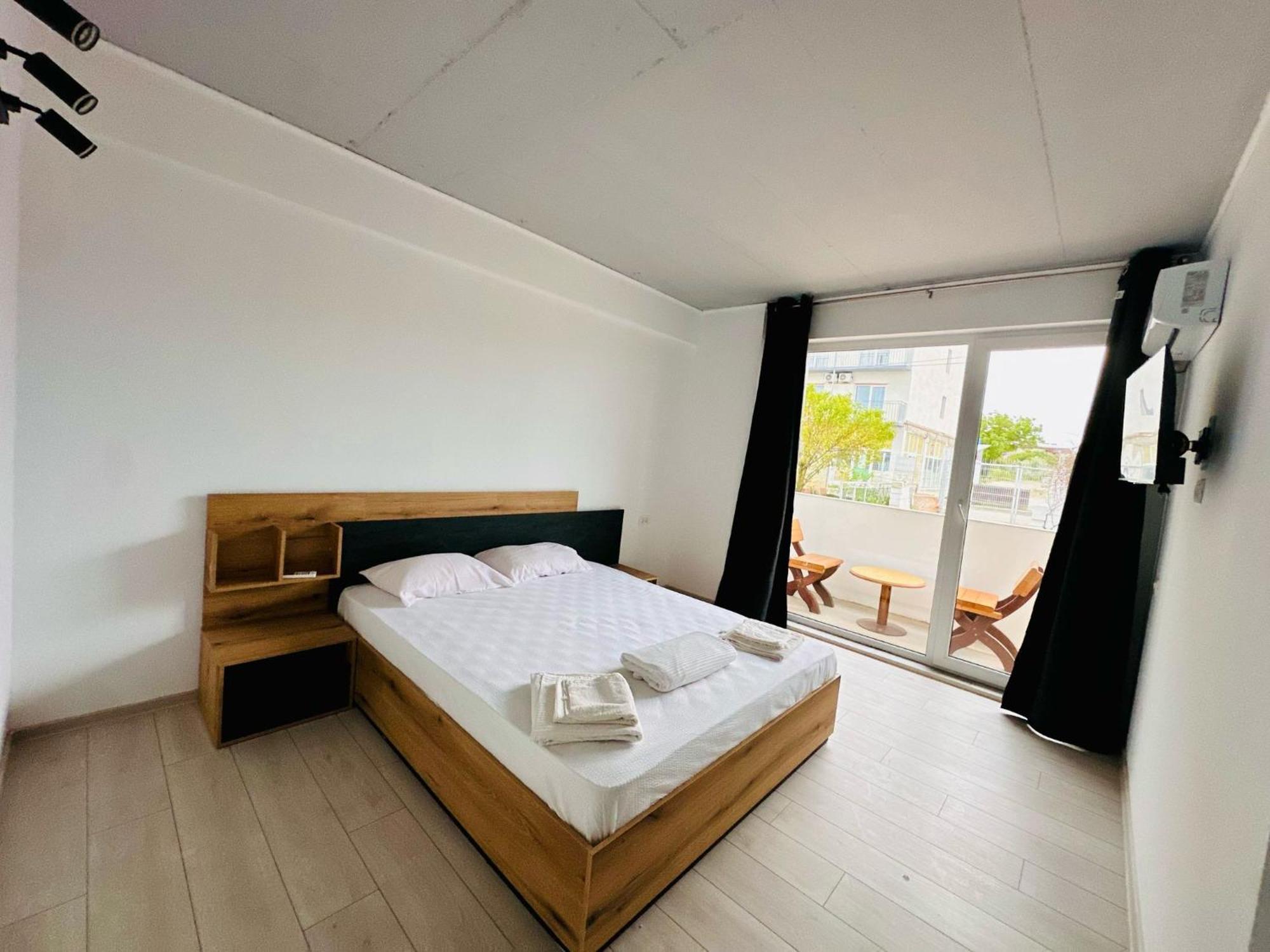 Casa Bucuria Hotel Costinesti Ngoại thất bức ảnh
